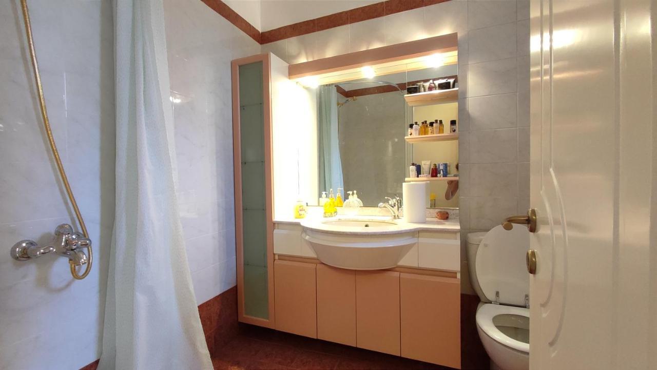 The Golden Guest House Peraia  Bagian luar foto
